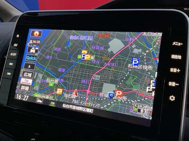 セレナ ｅ－パワー　ハイウェイスターＶ　プロパイロット　ワイドナビＴＶ　後席モニター　エマージェンシーブレーキ　アラウンドビューモニター　障害物センサー　スマートミラー　ドラレコ　ＥＴＣ　ワンオーナー　両側電動スライドドア　ＬＥＤライト（8枚目）