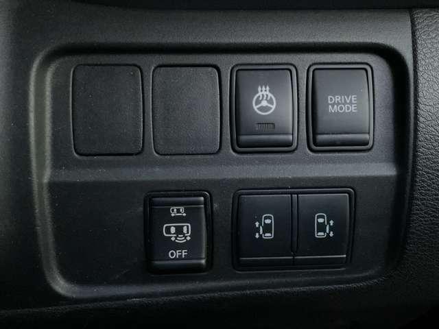 セレナ ｅ－パワー　ハイウェイスターＶ　プロパイロット　ワイドナビＴＶ　後席モニター　エマージェンシーブレーキ　アラウンドビューモニター　障害物センサー　スマートミラー　ドラレコ　ＥＴＣ　ワンオーナー　両側電動スライドドア　ＬＥＤライト（15枚目）