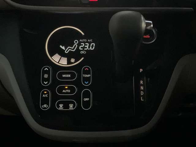 デイズルークス Ｘ　Ｖセレクション＋セーフティＩＩ　４ＷＤ　衝突軽減　ナビ　３６０°モニター　ワンオーナー　アイドリングストップ　横滑り防止装置　シートヒーター　フルセグＴＶ　ＤＶＤ再生　インテリジェントキー　左電動スライドドア　社外アルミ　寒冷地仕様（10枚目）