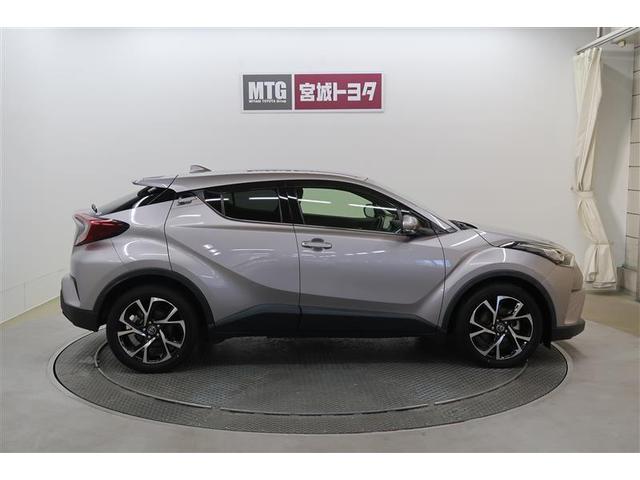 Ｃ－ＨＲ Ｇ－Ｔ　４ＷＤ　フルセグ　メモリーナビ　ＤＶＤ再生　バックカメラ　衝突被害軽減システム　ＥＴＣ　ＬＥＤヘッドランプ　ワンオーナー　記録簿　運・助・サイドエアバッグ（10枚目）