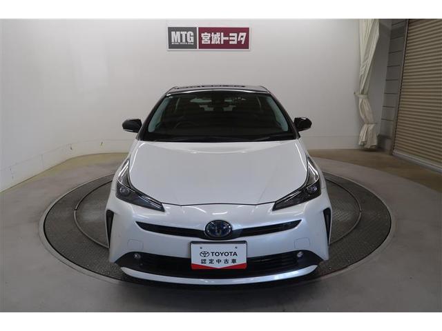 プリウス Ｓツーリングセレクション・ブラックエディション　４ＷＤ　フルセグ　ミュージックプレイヤー接続可　バックカメラ　衝突被害軽減システム　ＥＴＣ　ドラレコ　ＬＥＤヘッドランプ　ワンオーナー　記録簿（11枚目）