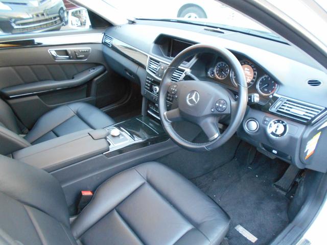 Eクラスステーションワゴン E350ブルテックステーションワゴンアバンG サンルーフ レザーシート ディーゼル シートヒーター パワーシート(8枚目)