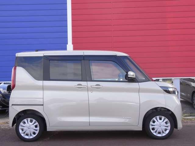 ルークス ６６０　Ｘ　４ＷＤ　・メーカーＯＰ　プラズリヤシーリングファン（8枚目）