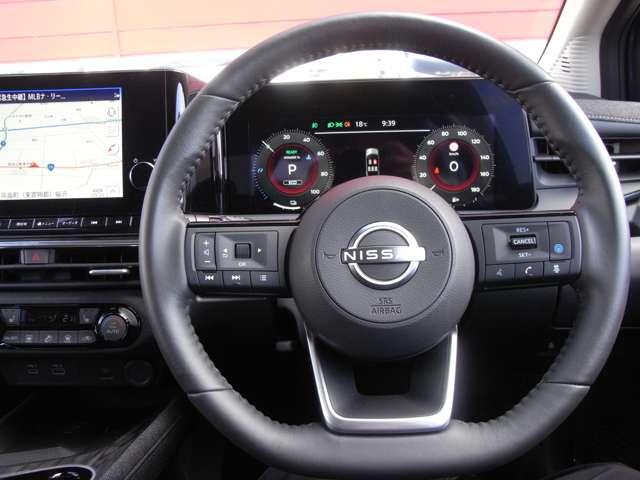 オーラ １．２　Ｇ　・試乗車ＵＰ　・メーカーＯＰ　ＮＣナビシステム（3枚目）