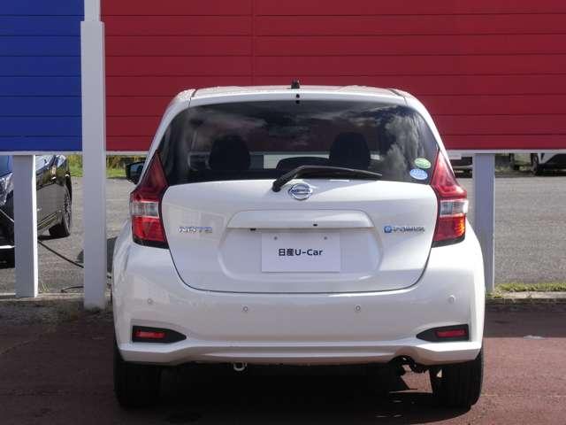 ノート １．２　ｅ－ＰＯＷＥＲ　Ｘ　ＦＯＵＲ　４ＷＤ　・レンタカーＵＰ　・メーカーＯＰ　アラウ（9枚目）