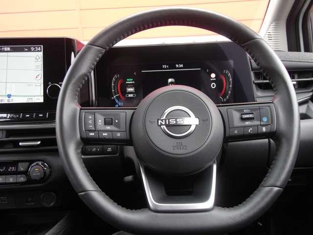 オーラ １．２　Ｇ　・試乗車ＵＰ　・メーカーＯＰ　ＮＣナビシステム（3枚目）