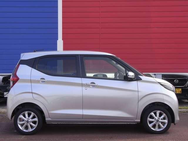 デイズ 660 X 4WD ・試乗車UP ・メーカーOP インテリジェン(8枚目)