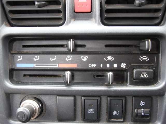 ＮＴ１００クリッパートラック ６６０　ＧＸ　４ＷＤ（15枚目）