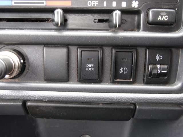 ＮＴ１００クリッパートラック ６６０　ＧＸ　４ＷＤ（16枚目）