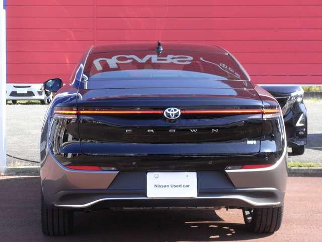 クラウンクロスオーバー ２．５　Ｇ　レザー　パッケージ　Ｅ－Ｆｏｕｒ　４ＷＤ　・ディーラーＯＰ　ＴＶコントロールキット（9枚目）