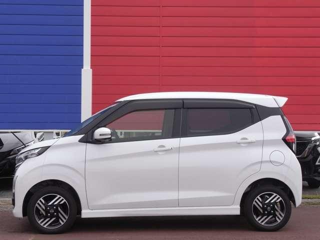 デイズ ６６０　ハイウェイスターＸ　プロパイロット　エディション　４ＷＤ　・ディーラーＯＰ　純正９インチ大型ナビ（6枚目）