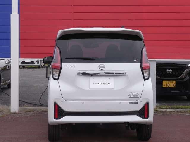 デイズ ６６０　ハイウェイスターＸ　プロパイロット　エディション　４ＷＤ　・ディーラーＯＰ　純正９インチ大型ナビ（9枚目）