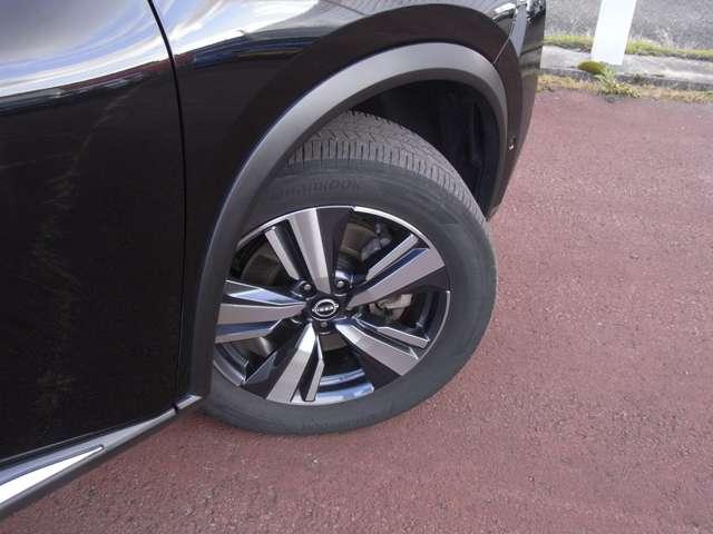 エクストレイル 1.5 G e-4ORCE 4WD ・メーカーOP ナッパレザーシート(5枚目)