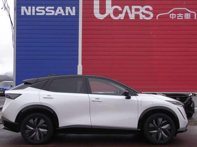 アリア B9 e-4ORCE 4WD ・試乗車UP ・メーカーOP(8枚目)