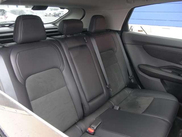 アリア B9 e-4ORCE 4WD ・試乗車UP ・メーカーOP(47枚目)