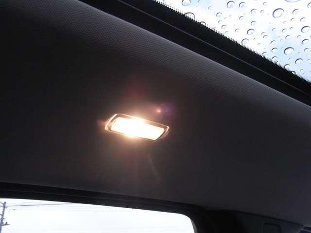 アリア B9 e-4ORCE 4WD ・試乗車UP ・メーカーOP(50枚目)