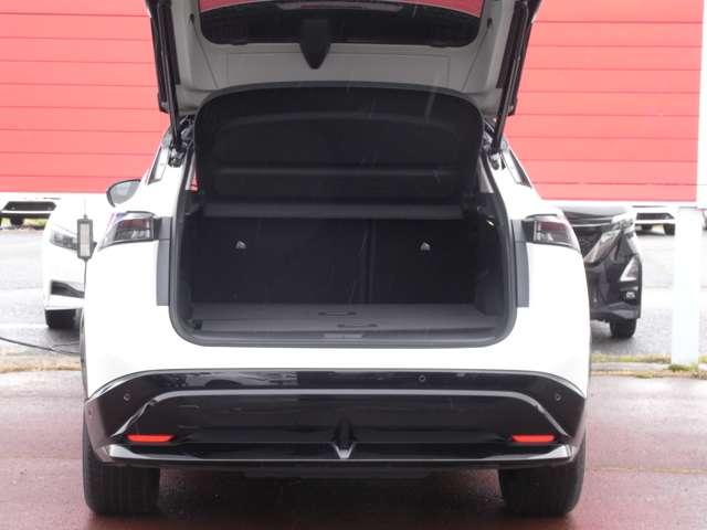 アリア B9 e-4ORCE 4WD ・試乗車UP ・メーカーOP(52枚目)