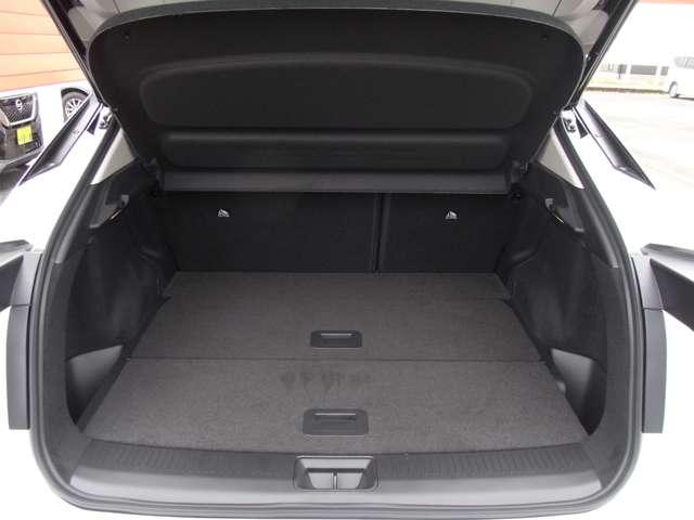 アリア B9 e-4ORCE 4WD ・試乗車UP ・メーカーOP(53枚目)