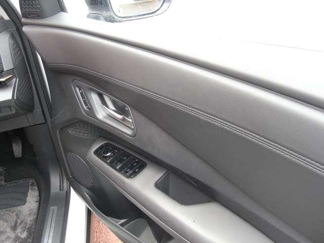 アリア B9 e-4ORCE 4WD ・試乗車UP ・メーカーOP(66枚目)