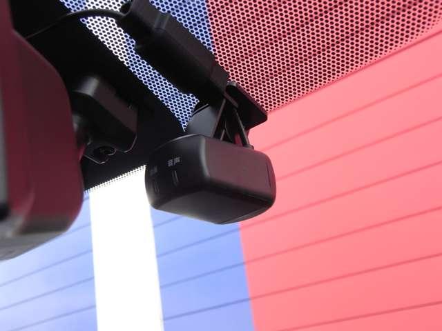 リーフ ｅ＋　Ｘ　・試乗車ＵＰ　・メーカーＯＰ（19枚目）