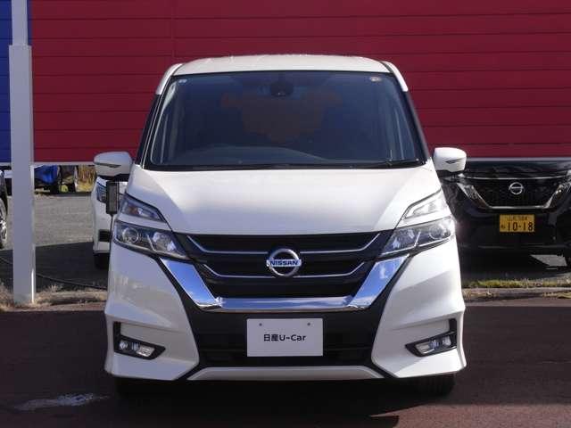 セレナ ２．０　ハイウェイスター　ＶセレクションＩＩ　・ディーラーＯＰ（7枚目）