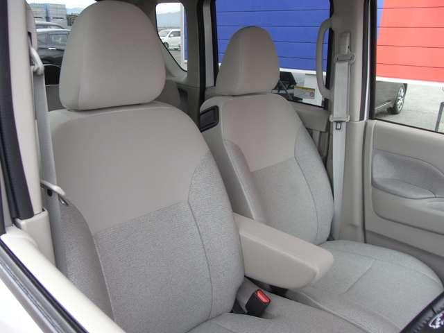 �V�[�g�n�͐S�n�ǂ��g���R�b�g�ōR�ێd�l�ł��B�@�����F�͖��邭���a�̂Ƃꂽ�D�������͋C�̃O���[�W���ł��i�O�O�j�^