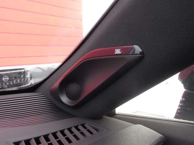 �i�a�k�v���~�A���T�E���h�V�X�e���i�X�X�s�[�J�[�j�̃t�����g�h�A�X�s�[�J�[�ł��B