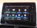 ナビゲーション+AV 2画面表示(デュアルウィンドウ)、地デジTV、FM/AM、Bluetooth Audio、microSDカード(音楽/動画ファイル再生)、ハンズフリーフォン、スマホでの地図更新が