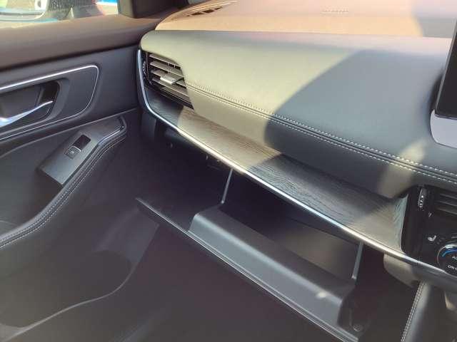 エクストレイル 1.5 X e-4ORCE 4WD(16枚目)