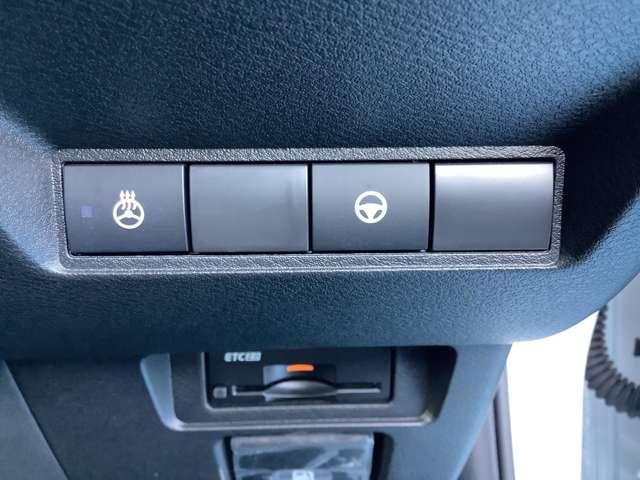 オーラ 1.2 G FOUR レザーエディション 4WD(8枚目)