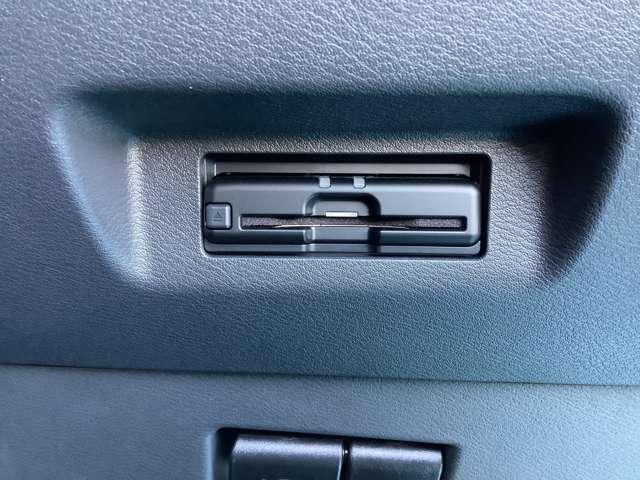 キックス 1.2 X FOUR ツートーン インテリアエディション(e-POWER) 4WD(11枚目)