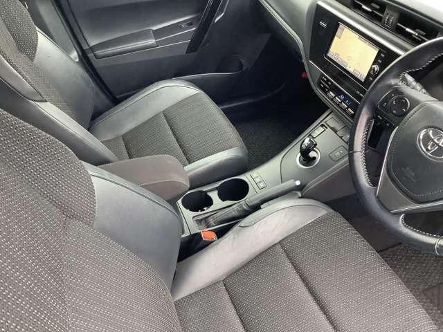 オーリス １．８　ハイブリッド（18枚目）