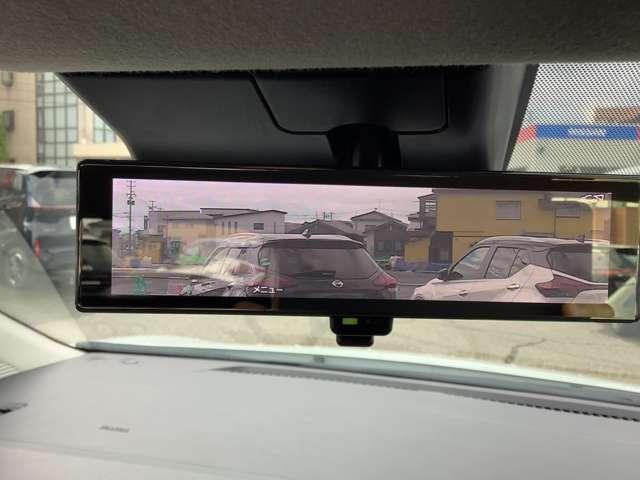 ���X�}�[�g���[���~���[�E�E�E��Ȃɉו��𖞍ڂ��Ă��A�Â���ł��N���A�Ȍ���f�����f���Ă���Ĉ��S�ł��ˁB