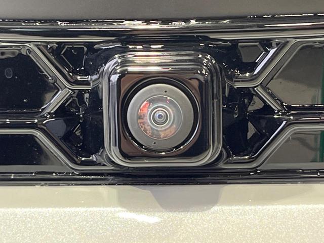 ヤリスクロス ハイブリッド　ＧＲスポーツ　トヨタセーフティセンス　８型ディスプレイオーディオ　全周囲カメラ　レーダークルーズ　ＥＴＣ　Ｂｌｕｅｔｏｏｔｈ　フルセグ　ＡｐｐｌｅＣａｒＰｌａｙ　ブラック合皮シート　ＬＥＤヘッド　レーンキープ（45枚目）