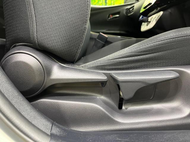 プリウス Ｓセーフティプラス　衝突軽減装置　純正ナビ　バックカメラ　レーダークルーズ　ＥＴＣ　Ｂｌｕｅｔｏｏｔｈ　フルセグ　禁煙車　スマートキー　ＬＥＤヘッド＆フォグ　レーンキープ　クリアランスソナー　オートハイビーム（50枚目）