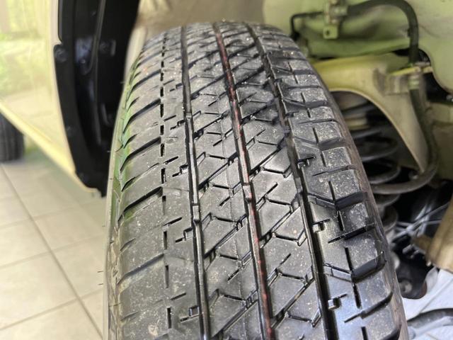 ジムニー ＸＣ　ターボ　４ＷＤ　５ＭＴ　ＳＤナビ　バックカメラ　ＥＴＣ　Ｂｌｕｅｔｏｏｔｈ　フルセグ　ドラレコ　禁煙車　衝突軽減装置　スマートキー　シートヒーター　ＬＥＤヘッド　コーナーセンサー　オートハイビーム（24枚目）