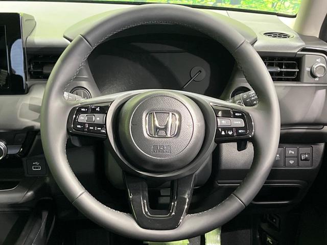 ヴェゼル Ｇ　４ＷＤ　登録済未使用車　衝突軽減装置　レーダークルーズ　シートヒーター　コーナーセンサー　レーンキープ　スマートキー　ＬＥＤヘッド　オートハイビーム　車線逸脱警報　誤発進抑制機能　先行車発進告知（11枚目）
