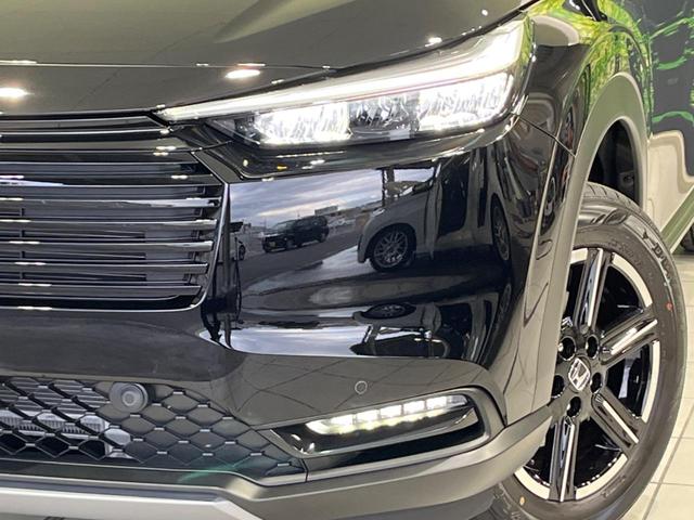 ヴェゼル Ｇ　４ＷＤ　登録済未使用車　衝突軽減装置　レーダークルーズ　シートヒーター　コーナーセンサー　レーンキープ　スマートキー　ＬＥＤヘッド　オートハイビーム　車線逸脱警報　誤発進抑制機能　先行車発進告知（12枚目）