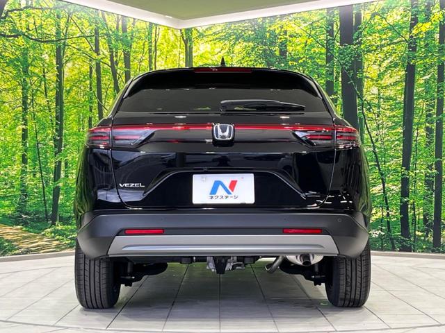 ヴェゼル Ｇ　４ＷＤ　登録済未使用車　衝突軽減装置　レーダークルーズ　シートヒーター　コーナーセンサー　レーンキープ　スマートキー　ＬＥＤヘッド　オートハイビーム　車線逸脱警報　誤発進抑制機能　先行車発進告知（15枚目）