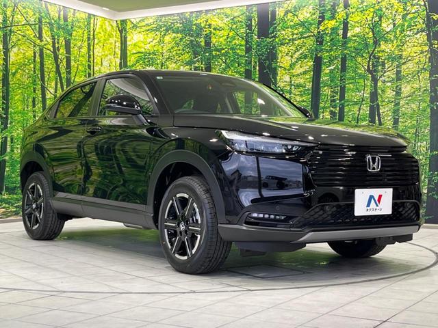 ヴェゼル Ｇ　４ＷＤ　登録済未使用車　衝突軽減装置　レーダークルーズ　シートヒーター　コーナーセンサー　レーンキープ　スマートキー　ＬＥＤヘッド　オートハイビーム　車線逸脱警報　誤発進抑制機能　先行車発進告知（16枚目）