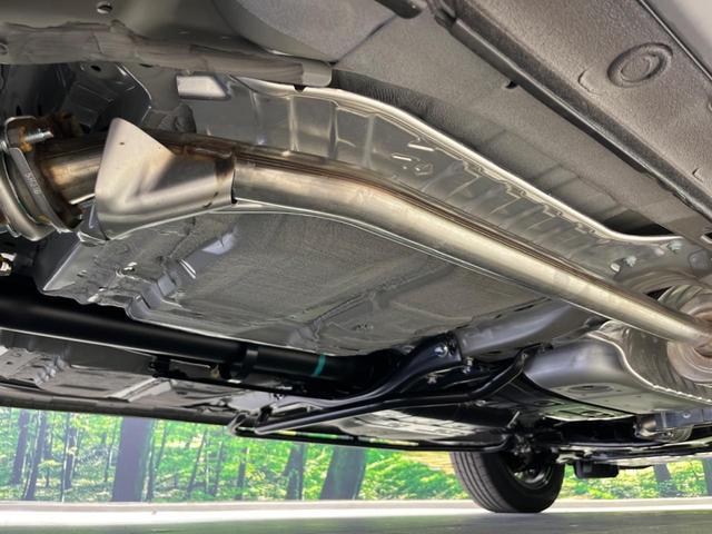 ヴェゼル Ｇ　４ＷＤ　登録済未使用車　衝突軽減装置　レーダークルーズ　シートヒーター　コーナーセンサー　レーンキープ　スマートキー　ＬＥＤヘッド　オートハイビーム　車線逸脱警報　誤発進抑制機能　先行車発進告知（22枚目）