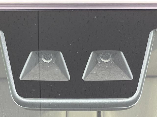ムーヴキャンバス Ｇメイクアップ　ＳＡＩＩＩ　４ＷＤ　両側電動ドア　純正８型ナビ　バックカメラ　衝突軽減装置　禁煙車　２トーンカラー　クリアランスソナー　スマートキー　ＬＥＤヘッド＆フォグ　ＥＴＣ　オートハイビーム　誤発進抑制機能　先行車発進告知（6枚目）
