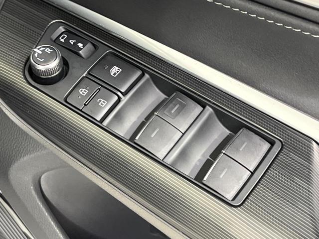 ハリアーハイブリッド Ｚ　純正１２．３型ナビ　全周囲カメラ　ＪＢＬサウンド　衝突軽減装置　レーダークルーズ　禁煙車　パワーバックドア　ハーフレザーシート　パワーシート　前後ドラレコ　コーナーセンサー　レーンキープ　ＥＴＣ２．０（53枚目）