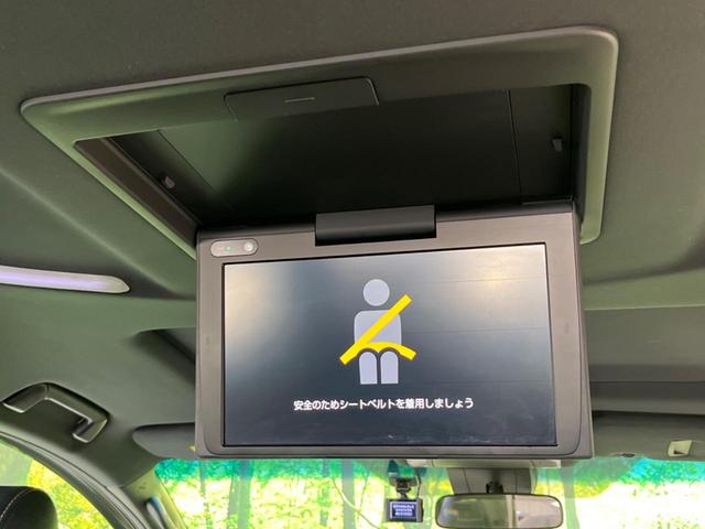 アルファード ２．５Ｓ　タイプゴールド　サンルーフ　両側電動ドア　後席モニター　純正９型ナビ　バックカメラ　衝突軽減装置　レーダークルーズ　禁煙車　パワーバックドア　ハーフレザーシート　ドラレコ　コーナーセンサー　レーンキープ　ＥＴＣ２．０（5枚目）