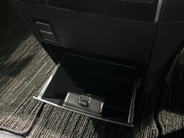 アルファード ２．５Ｓ　タイプゴールド　サンルーフ　両側電動ドア　後席モニター　純正９型ナビ　バックカメラ　衝突軽減装置　レーダークルーズ　禁煙車　パワーバックドア　ハーフレザーシート　ドラレコ　コーナーセンサー　レーンキープ　ＥＴＣ２．０（58枚目）