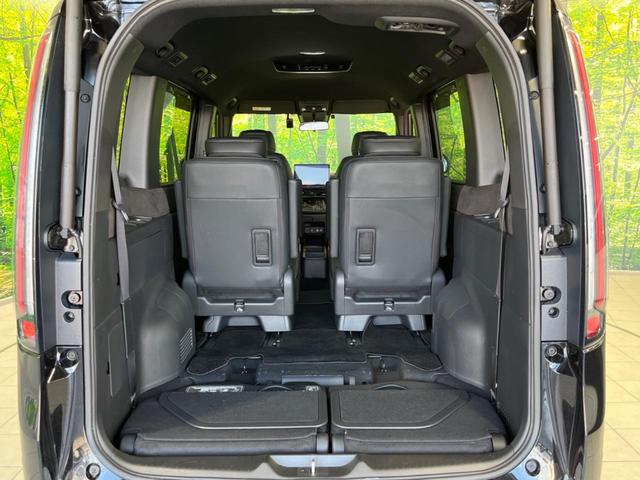 ステップワゴン e:HEVスパーダ プレミアムライン 両側電動ドア 純正11.4型ナビ 全周囲カメラ 衝突軽減装置 アダプティブクルーズ 禁煙車 パワーバックドア ハーフレザーシート ドラレコ コーナーセンサー スマートキー LEDヘッド ETC(11枚目)