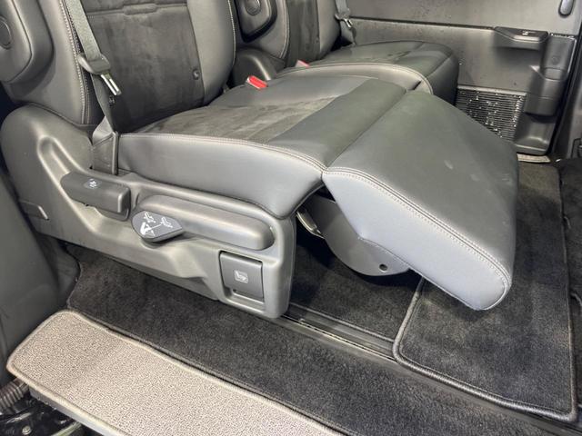 ステップワゴン e:HEVスパーダ プレミアムライン 両側電動ドア 純正11.4型ナビ 全周囲カメラ 衝突軽減装置 アダプティブクルーズ 禁煙車 パワーバックドア ハーフレザーシート ドラレコ コーナーセンサー スマートキー LEDヘッド ETC(46枚目)