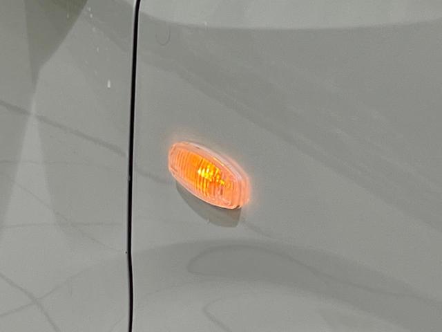 ムーヴ ＸリミテッドＩＩ　ＳＡＩＩＩ　純正ナビ　バックカメラ　衝突軽減装置　禁煙車　シートヒーター　ドラレコ　クリアランスソナー　スマートキー　ＬＥＤヘッド　オートハイビーム　車線逸脱警報　誤発進抑制機能　先行車発進告知　オートライト（56枚目）