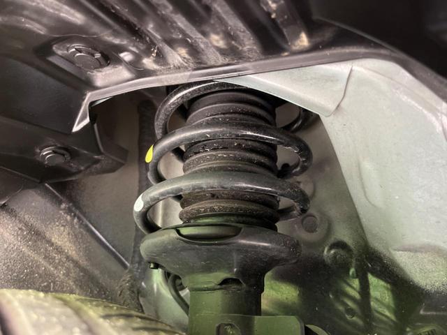 ハスラー ＪスタイルＩＩターボ　純正９型ナビ　全周囲カメラ　衝突軽減装置　アダプティブクルーズ　禁煙車　２トーンカラー　ハーフレザーシート　シートヒーター　前後ドラレコ　クリアランスソナー　レーンキープ　スマートキー　ＬＥＤヘッド（20枚目）