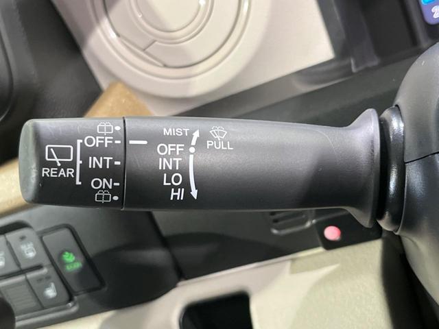 Ｎ－ＢＯＸ ベースグレード　両側電動ドア　８型ディスプレイオーディオ　バックカメラ　衝突軽減装置　レーダークルーズ　禁煙車　シートヒーター　前後ドラレコ　コーナーセンサー　レーンキープ　スマートキー　ＬＥＤヘッド　ＥＴＣ（33枚目）